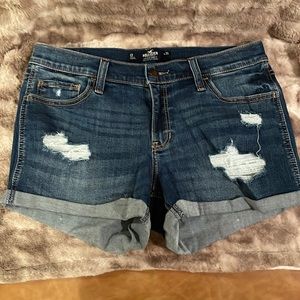 Hollister Jean shorts - low rise 3” -dark destroy